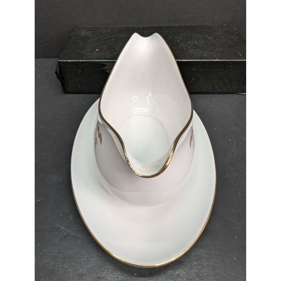 Ekco International Golden Autumn Double Pour Gravy Boat Attached Plate - Picture 7 of 11